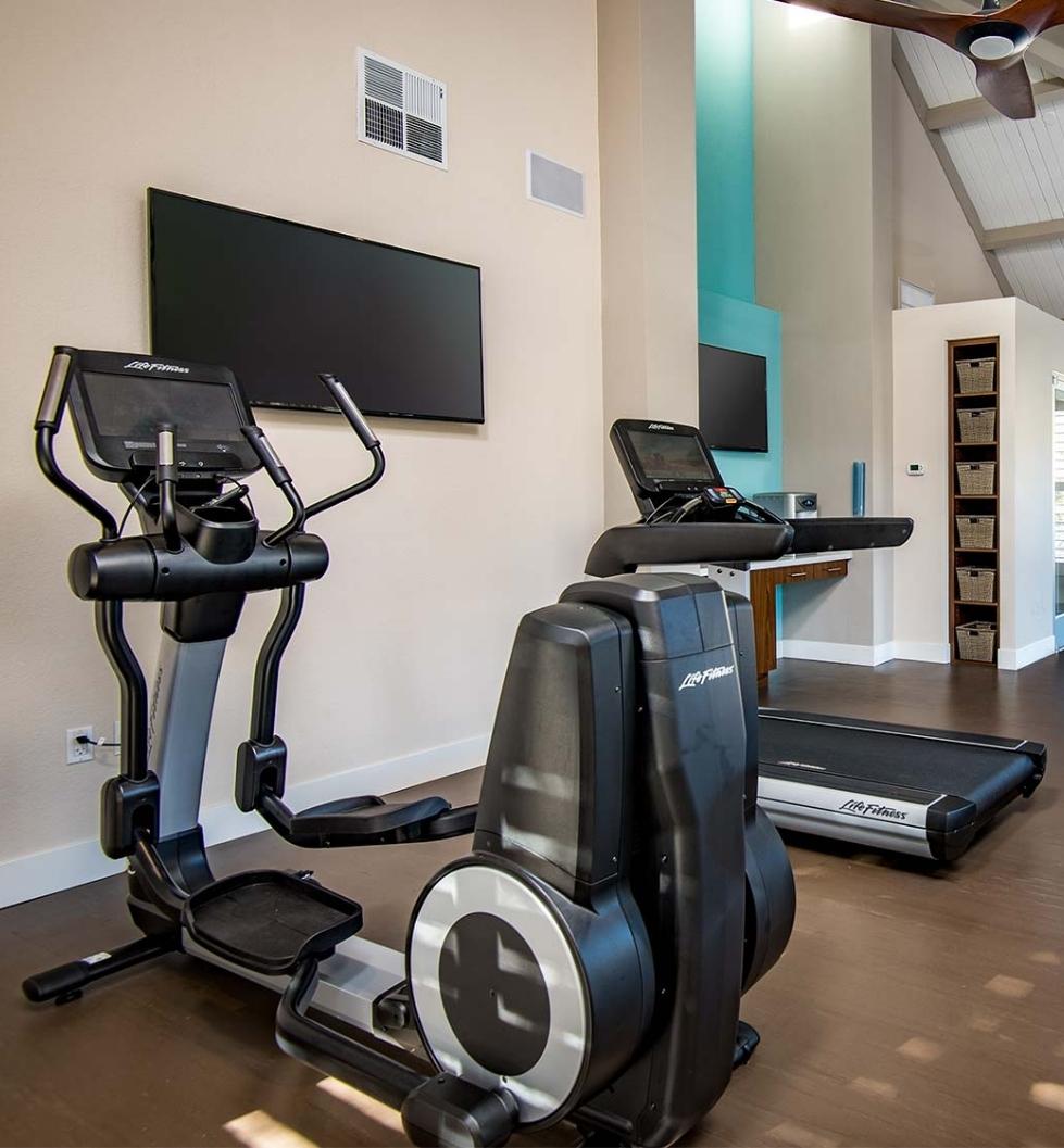 Pacifica Park - Pacifica, CA - Fitness Center