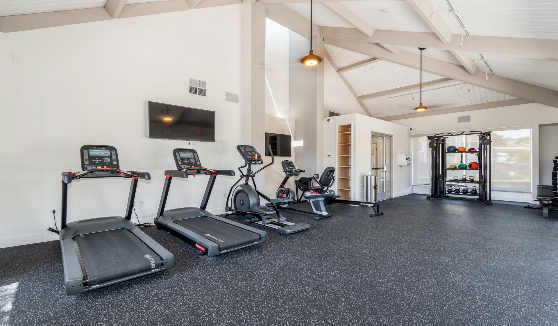 Gym at Pacifica Park (2 of 2)